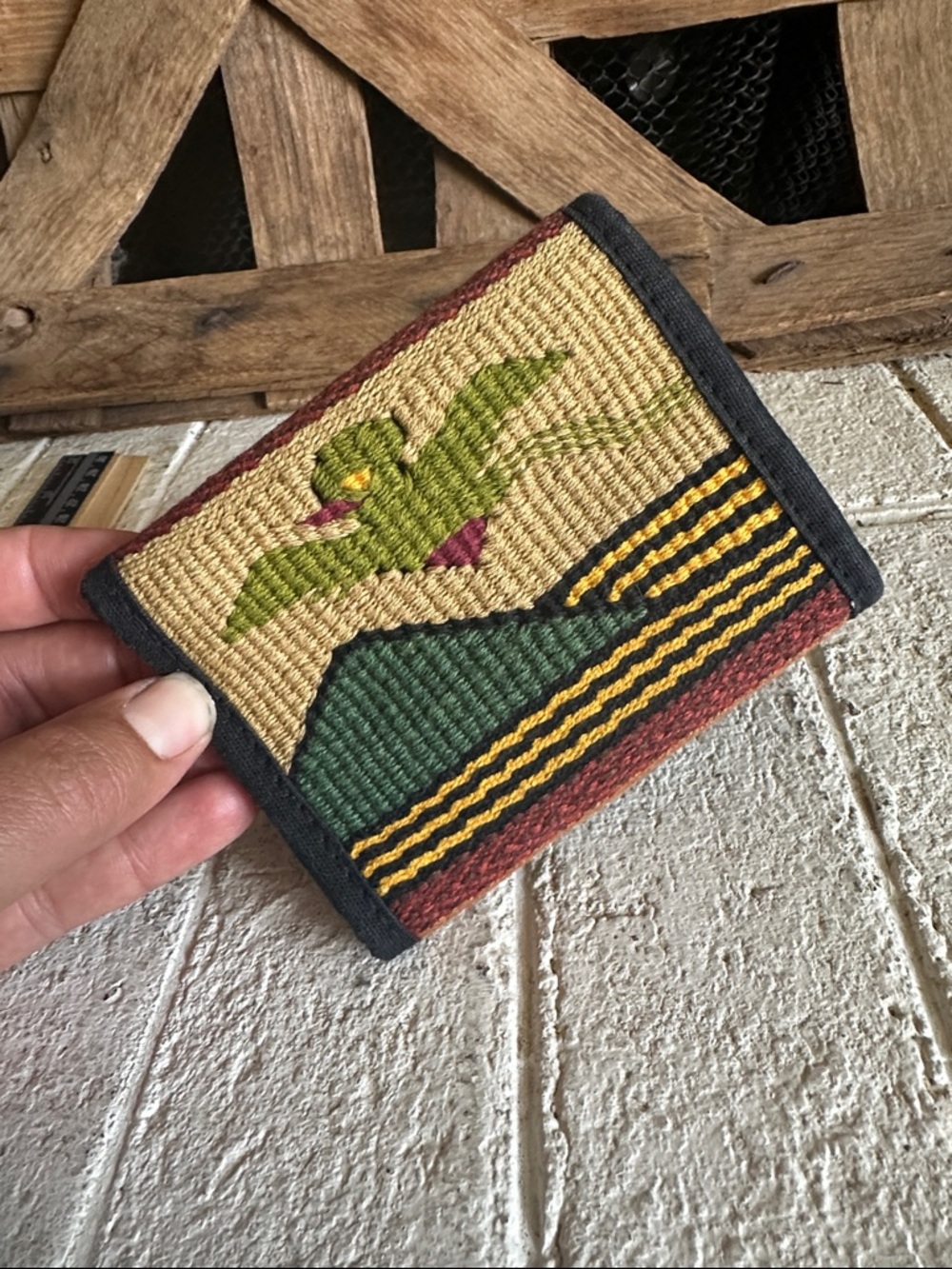 Handwoven Guatemalan wallet (50)